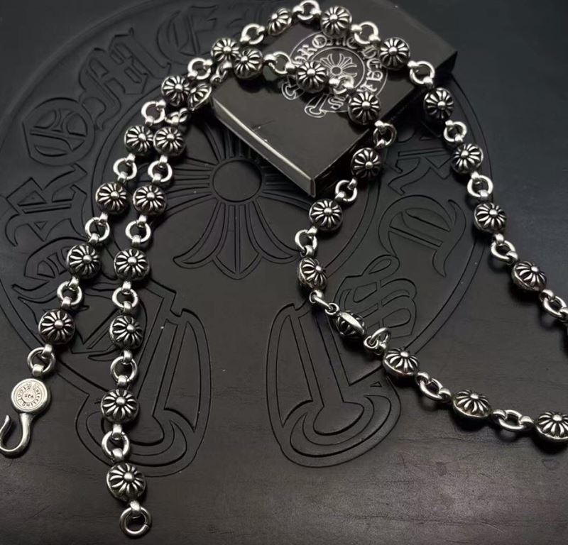 Ch*0me He**ts necklaces